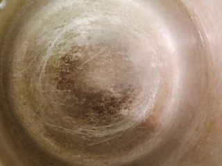 7、玉米肉末粥,高压锅中加入清水