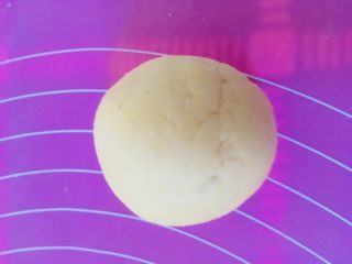 19、土豆饼,用手搓圆