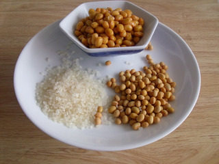 1、白粥,原料图