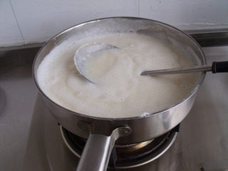 5、白粥,煮到粘稠的状态就可以了