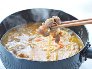 9、酸汤肥牛,成品图