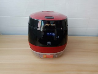 9、黑米红豆粥,选好时间会自动跳到煮粥程序开始煮。