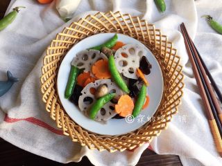 14、荷塘月色—时蔬小炒,完成。