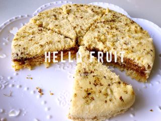 20、桂花玉米粉重阳糕,热气腾腾的桂花玉米粉重阳糕出锅喽，香甜软糯，还有淡淡的桂花和玉米的香味，营养又美味。