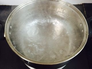 12、酸汤水饺,大火烧开