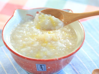 10、健脾开胃猪肉粥,完成啦 ！