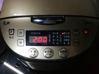 5、『宝宝辅食7➕』小米山药粥,选择电饭煲的“婴儿粥”模式