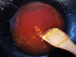 8、美味花生糖,小火，待糖全部融化