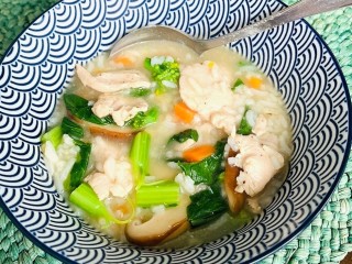 13、香菇滑鸡粥,成品图