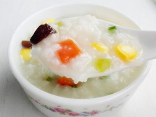 10、玉米胡萝卜香菇粥,成品图1