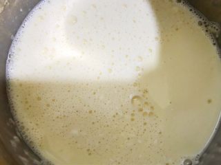 8、无油樱桃克拉芙缇,搅拌均匀无面粉颗粒