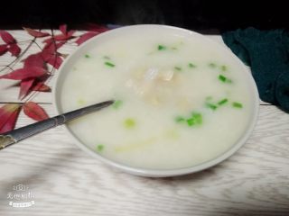 13、砂锅瑶柱粥,盛一碗，好鲜好香哦