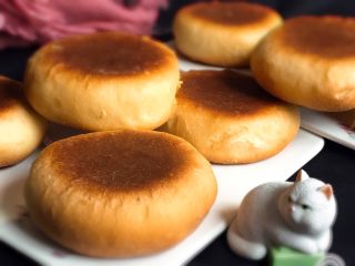 19、喜饼-肉松味,无论外观和内部都很棒。