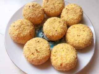 11、芝心芝麻南瓜饼,做好的饼坯