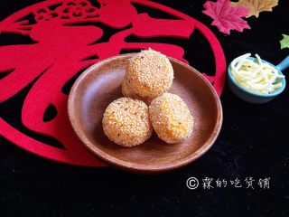 13、芝心芝麻南瓜饼,完成