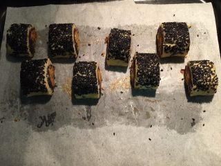 15、升级版一口酥,放入预热好的烤箱，180度烤20分钟