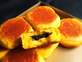 20、南瓜喜饼+芝麻核桃味,百吃不厌的喜饼就可以品尝了，我家早餐就吃这个。