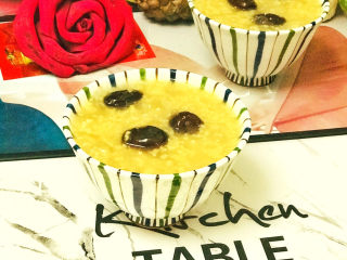 15、银耳小米粥,美味的银耳小米粥就做好了