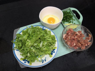 28、生滚牛肉粥➕一粥一饭暖人心,全部配菜准备好。