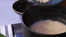 9、美龄粥,最后放入压碎的山药煮10分钟就可以出锅啦