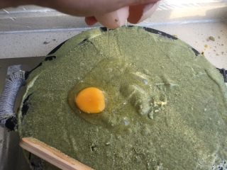 13、正宗天津煎饼果子,打个鸡蛋
