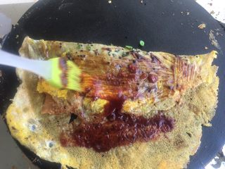 21、正宗天津煎饼果子,刷 面酱 