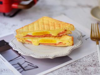 15、自制三明治,成品图