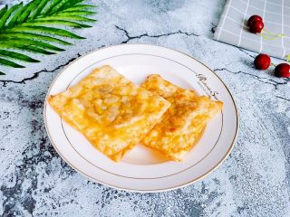 21、嫩脆香蕉派,这样的方法,把其他的也煎好。很香哦!????????????