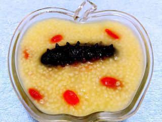 8、海参枸杞小米粥,一碗不够喝呢还要来好几碗哦