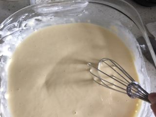 8、不可思议的菜：脆炸平菇,搅成这样的糊状。搅拌器从旁边划过，不会马上消失痕迹