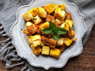 17、鸡排馒头丁,好看又好吃