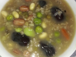 11、菜谱#十宝粥#(创建于1/11~2018),经过45分钟熬煮的#十宝粥#完美成功，OK。