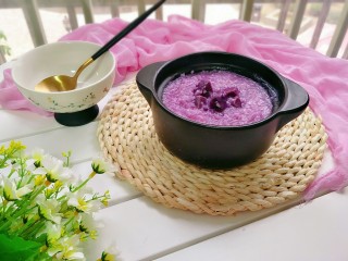 8、宝宝紫薯粥,成品图