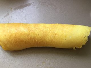 10、香肠厚蛋烧,卷成鸡蛋卷