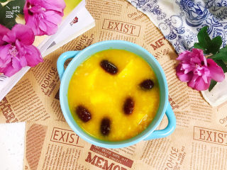 12、红薯南瓜粥,盛入碗里，完成！