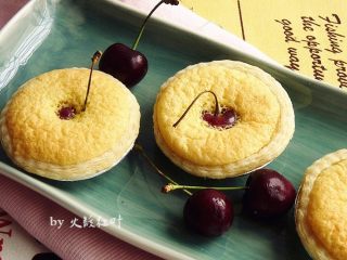 13、樱桃蛋糕挞,出炉晾凉