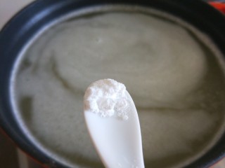 10、山药枸杞粥,加入莲子，十用碱。