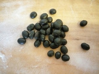 6、中式点心+孔雀馒头,准备少许黑豆