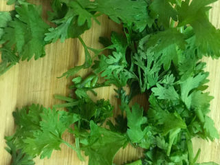 8、生滚牛肉粥,切碎