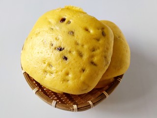 17、南瓜蜜豆馒头,取出实在太香了，而且非常喧软