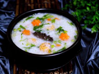 16、剩米饭也有春天(海鲜杂蔬粥),成品一