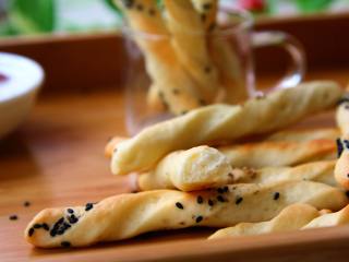 12、低脂小点――奶香面包棒,搭配酸奶也美味