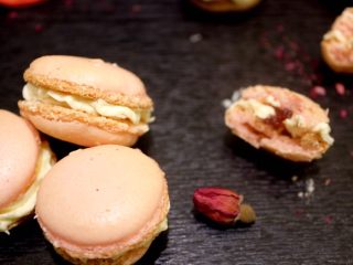 28、惊喜玫瑰马卡龙,美味！