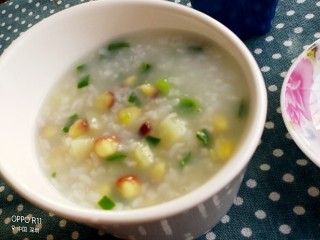 18、软糯玉米土豆咸粥,软糯好喝的粥，做早中晚餐都不错，营养又健康，快来试试吧！