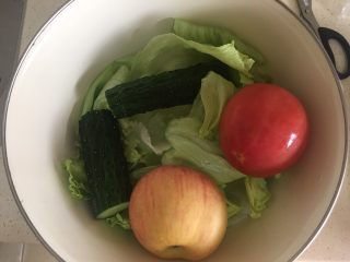 8、无油轻食（减肥版）,果蔬洗净