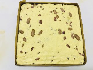 11、玉米面发糕????,均匀的摊平