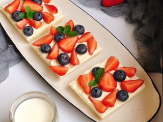 11、水果三明治,喜欢吗？动手做起来