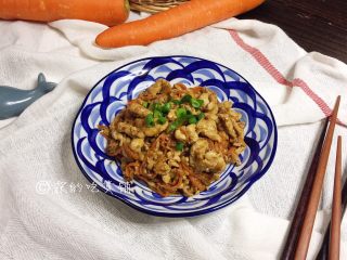 14、家常版的鱼香肉丝,完成。