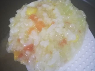 9、一款很不错的清理肠胃的辅食——五彩素营养粥,熬到粘稠状态