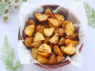 12、好吃到吮指的烤薯角,超级香。